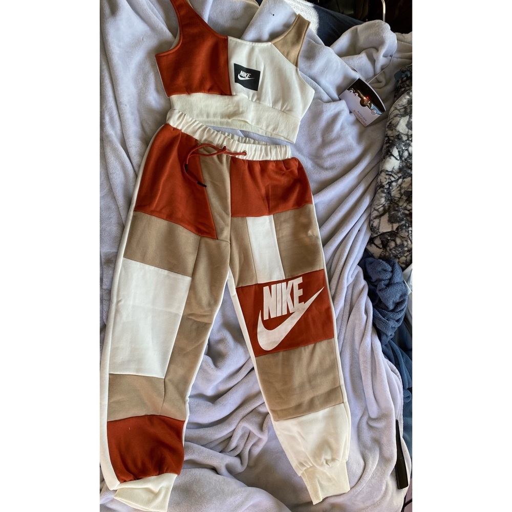 Nike matching sweat set SOLD